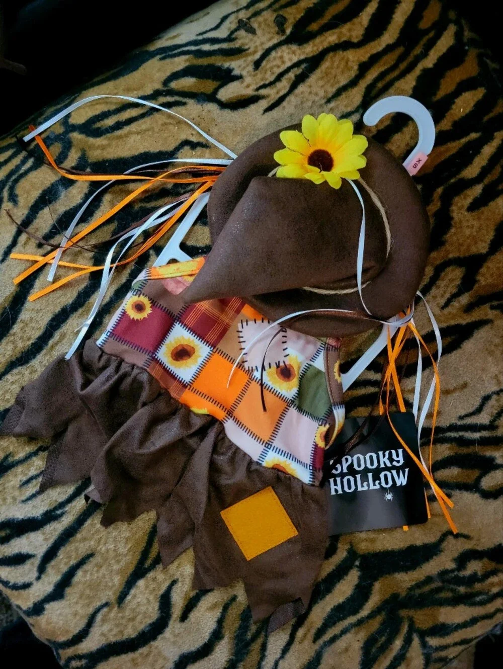 Pet Dog Or Cat Scarecrow Costume Brown Sunflower Hat Halliween Xs Or Sm.